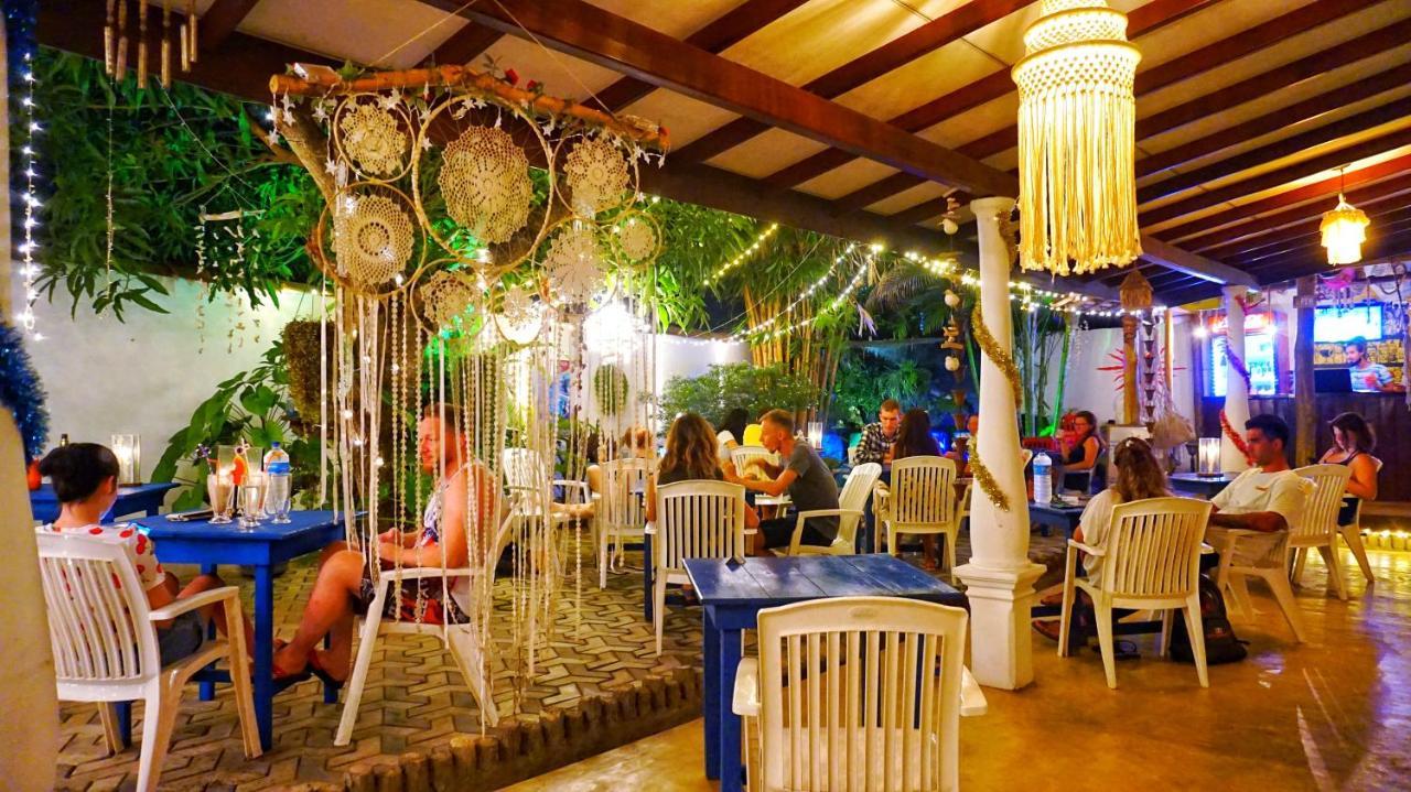 Hotel Boho Garden Mirissa Exterior foto