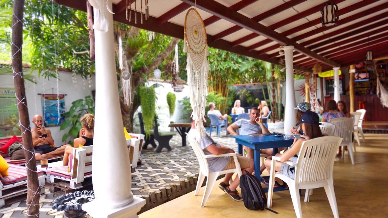 Hotel Boho Garden Mirissa Exterior foto